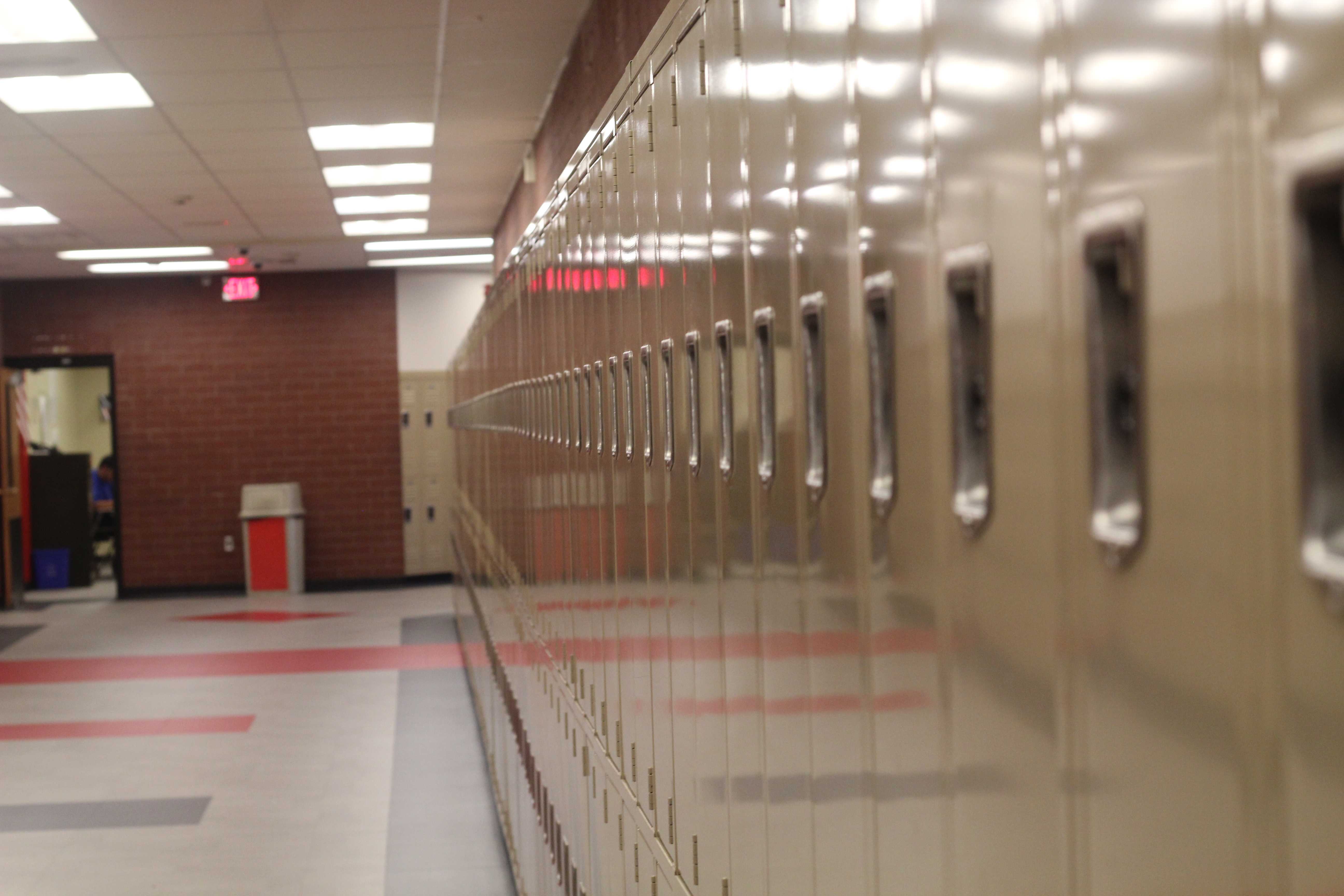 Photo of the Day: Empty hallways after homecoming – The Rangeview ...