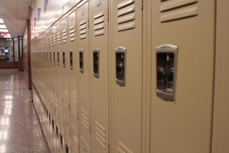 Feature Photo (Ulises Perez): A picture taken of the lockers near the science department. Many students tend to not use their lockers as they have their backpacks to carry all their materials. 
