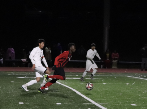 Rashid Seidu-Aroza drives forward prior to scoringhis first of two goals against Gateway on October 24 (Jeffrey Afriyie).