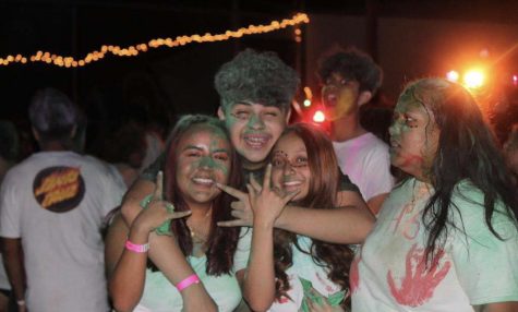 Students celebrating the Color Dance. (Courtesy of Rangeview Yearbook)