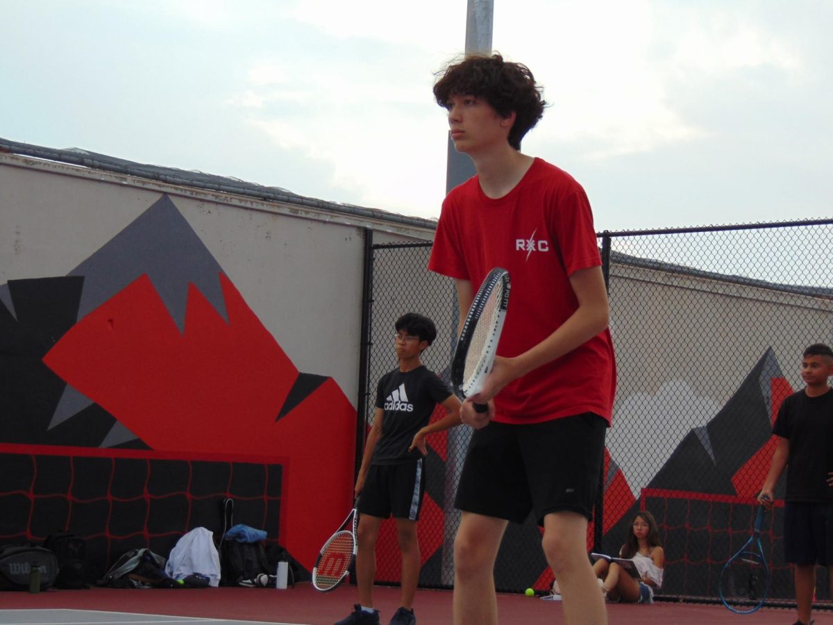 New Courts & New Faces: Boy’s Tennis Returns Home to Rangeview