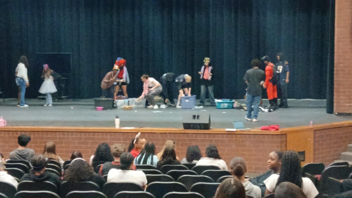 Students show off their style and confidence during Homecoming Week’s "Dress to Impress" spirit day.